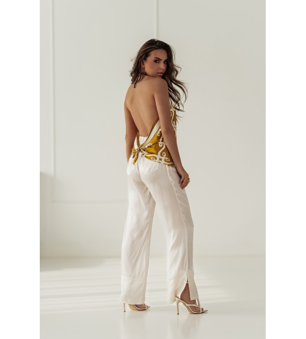 Chemisier en soie pour l'été