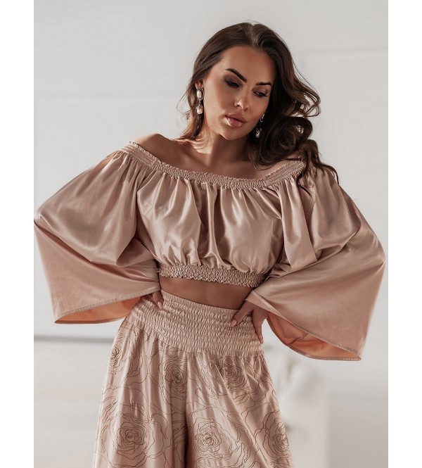 Elegante blouse in perzikkleur