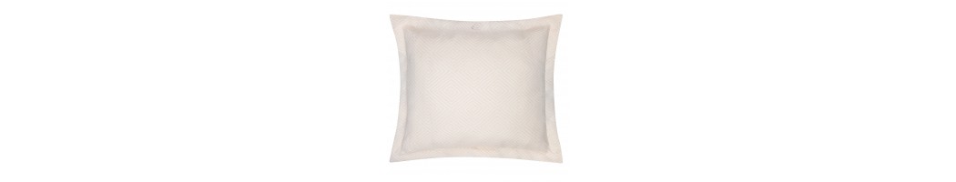 Lusso Large Cushions - BACCARDA Home Fashion